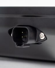 carbon-6_connector_close_up_web.jpg