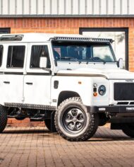 lazer_lamps_-_defender_roof_mount_kit_-_triple-r_28_twisted__web.jpg