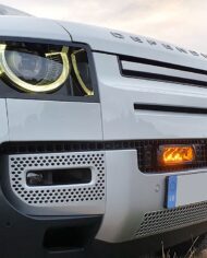 lr_defender_2020_grille_kit_08_web.jpg