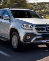 mercedes-x-class_-_without_roof_rails_-_linear-42_web_1.jpg